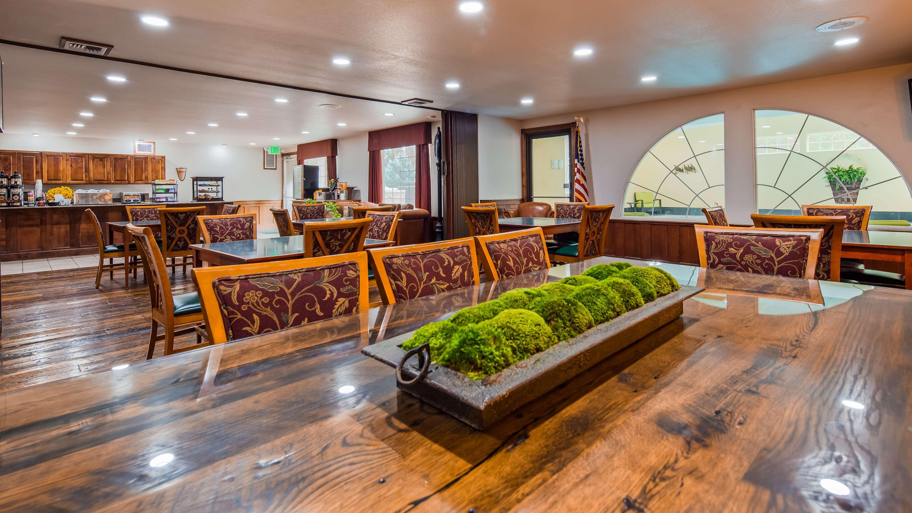 Best Western Newberry Station La Pine Exterior foto